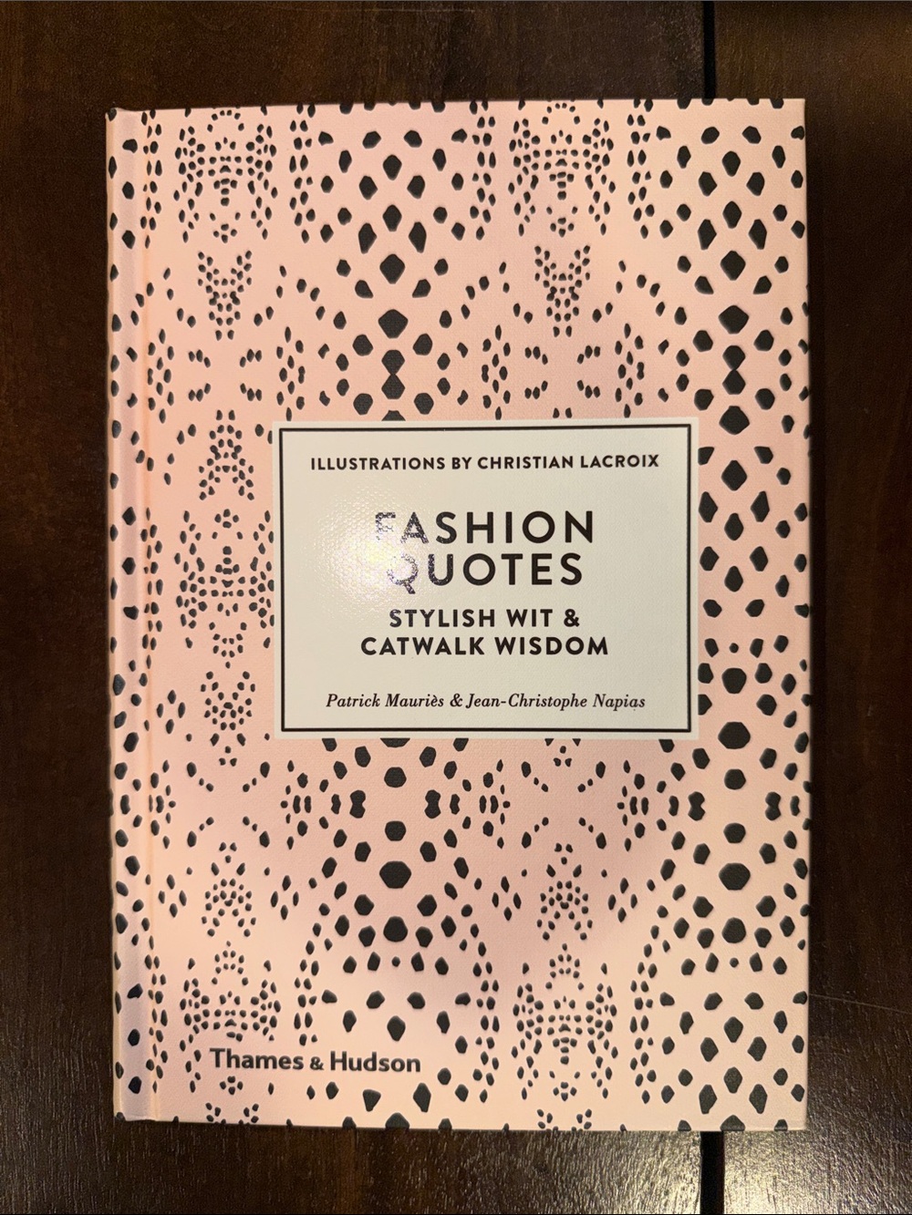 Fashion Quotes Mini Coffeetable Book